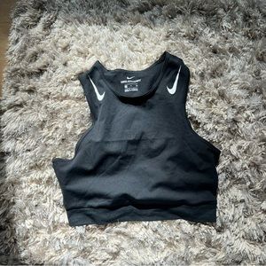 Nike aeroswift crop top